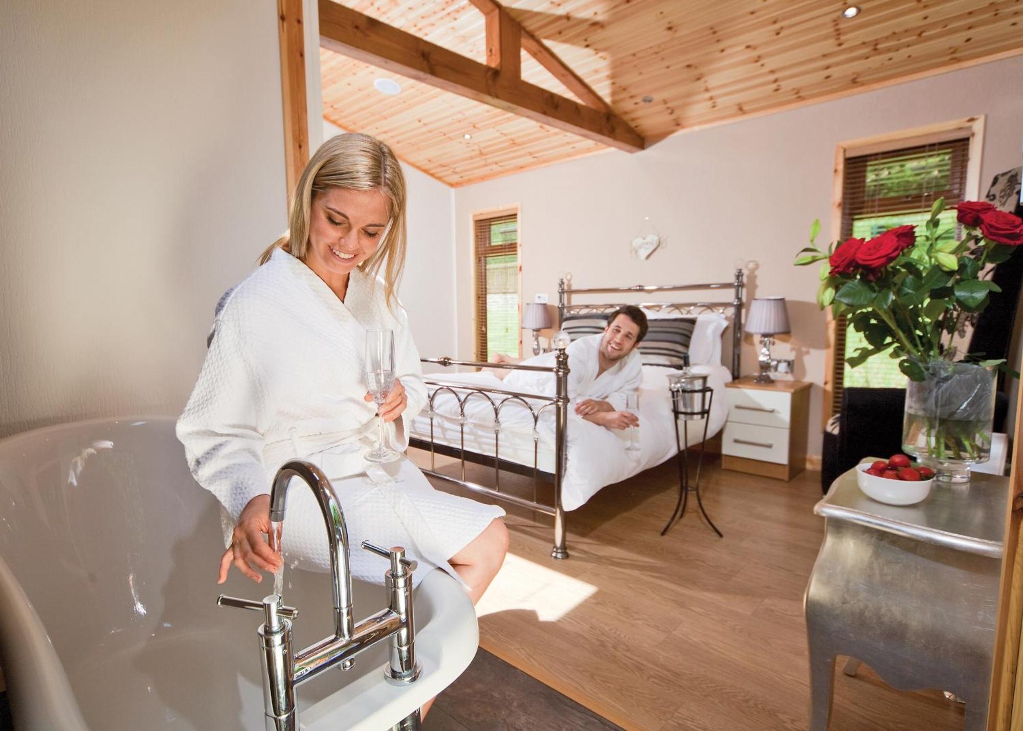 Charlesworth Lodges Glossop Room photo