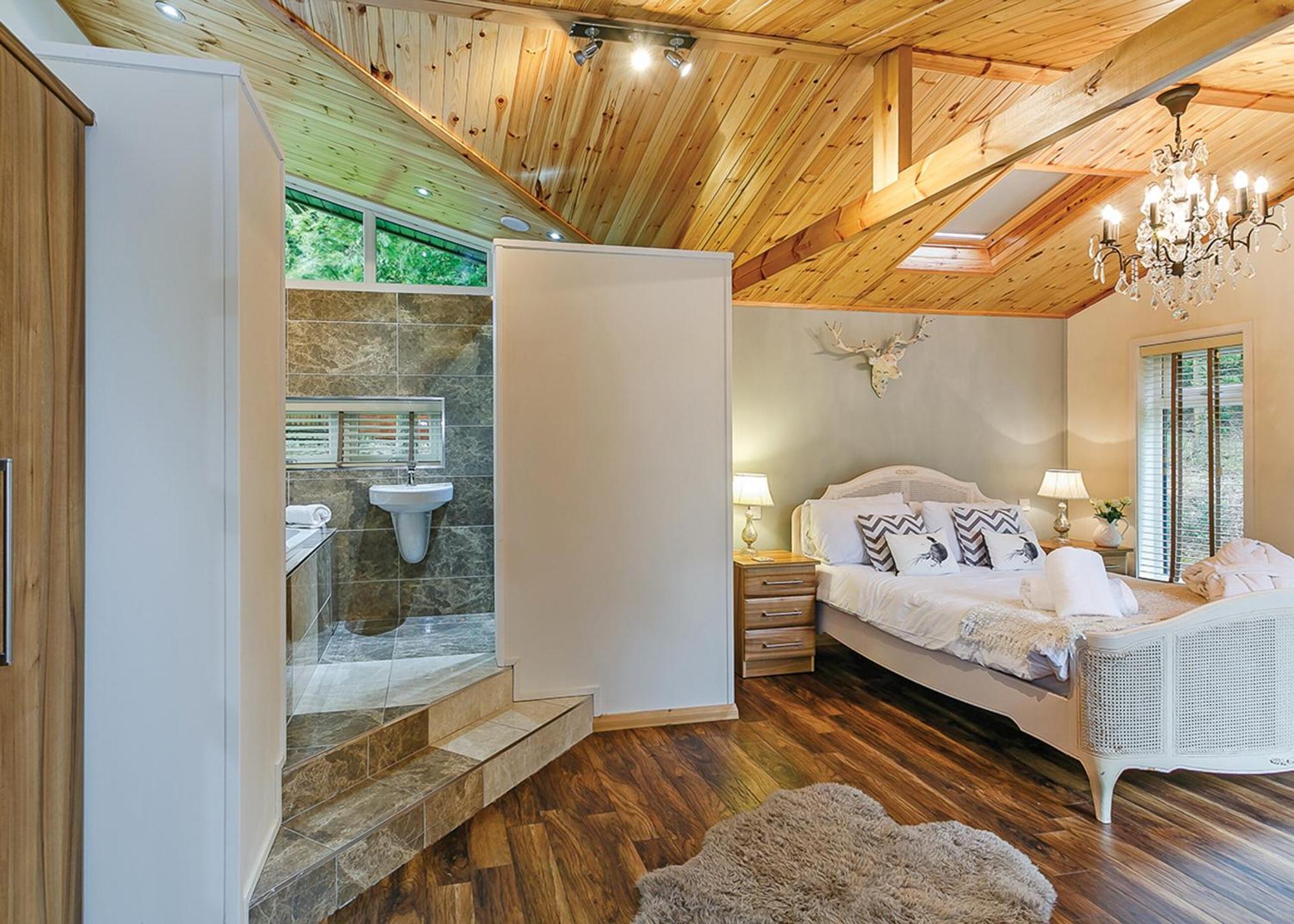 Charlesworth Lodges Glossop Room photo